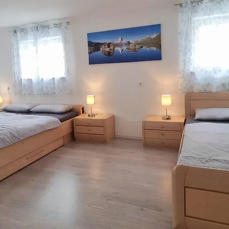Апартаменты Ferienwohnung In Der Altstadt Ванген-им-Альгой